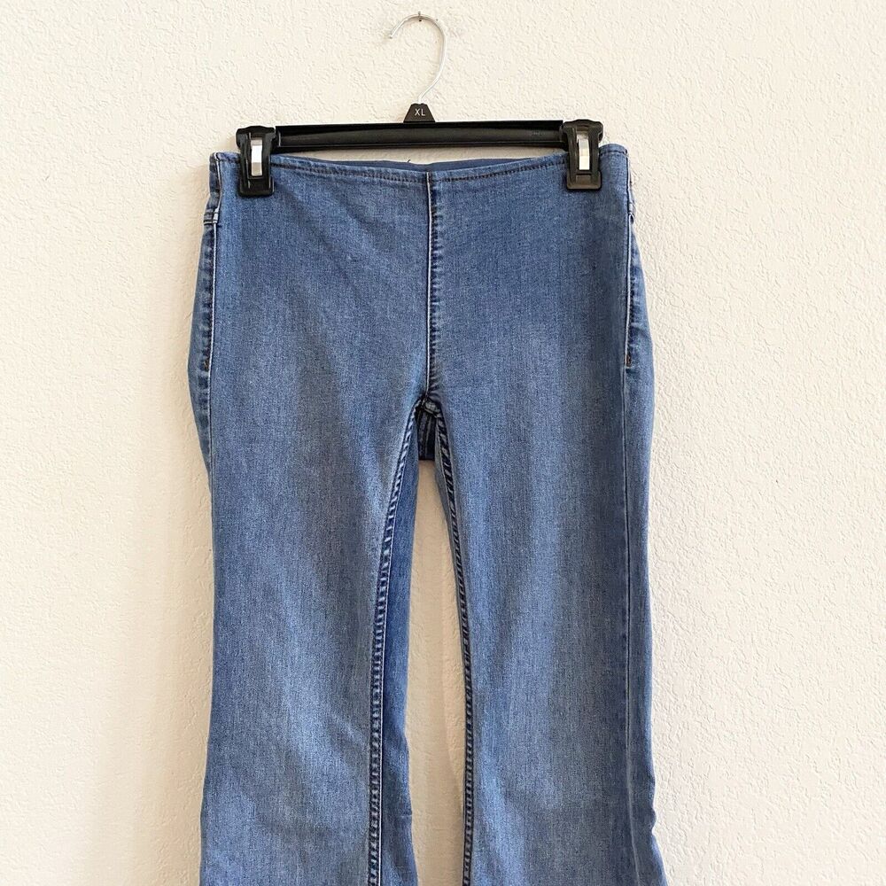 Free People Penny Pull On Flare Leg Jeans Size 25 Medium Wash - Picture 7 of 10